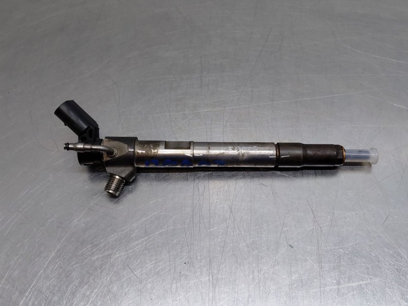 Recambio de inyector para kia ceed sportswagon hybrid referencia OEM IAM   