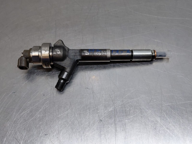 Recambio de inyector para opel astra j (p10) 1.7 cdti (68) referencia OEM IAM   