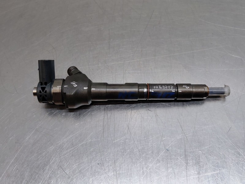 Recambio de inyector para audi q3 (8ub, 8ug) 2.0 tdi referencia OEM IAM   