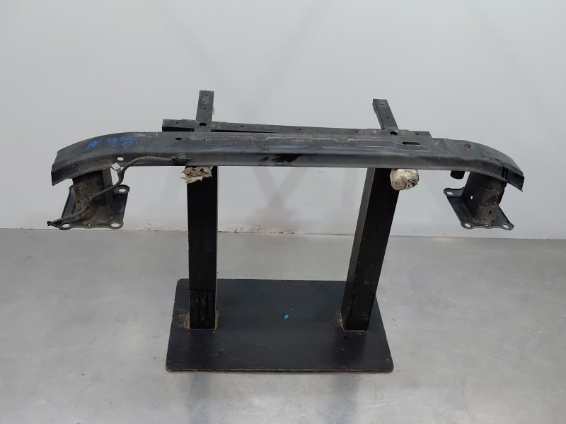 Recambio de refuerzo paragolpes delantero para hyundai ix35 (lm, el, elh) 2.0 crdi referencia OEM IAM   