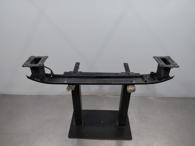 Recambio de refuerzo paragolpes delantero para hyundai ix35 (lm, el, elh) 2.0 crdi referencia OEM IAM   