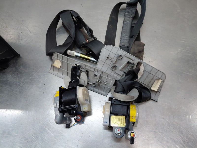 Recambio de kit airbag para hyundai ix35 (lm, el, elh) 2.0 crdi referencia OEM IAM   