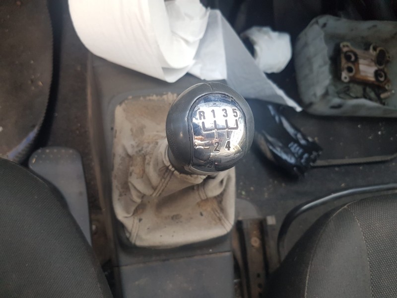 suzuki ignis rm (mh) del año 2004