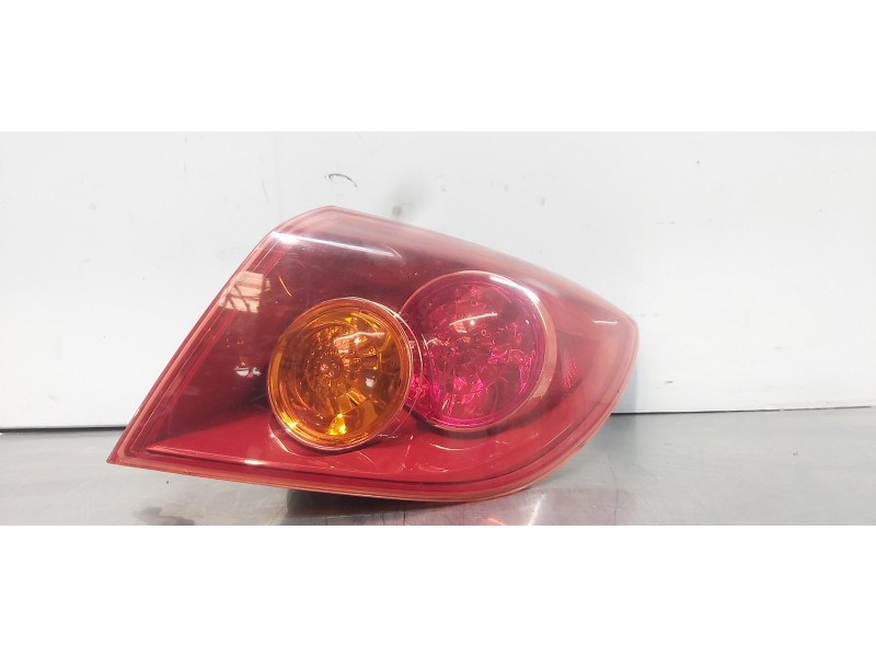 Recambio de piloto trasero derecho para mazda 3 berlina (bk) 1.6 crdt active referencia OEM IAM BP4K51150E  