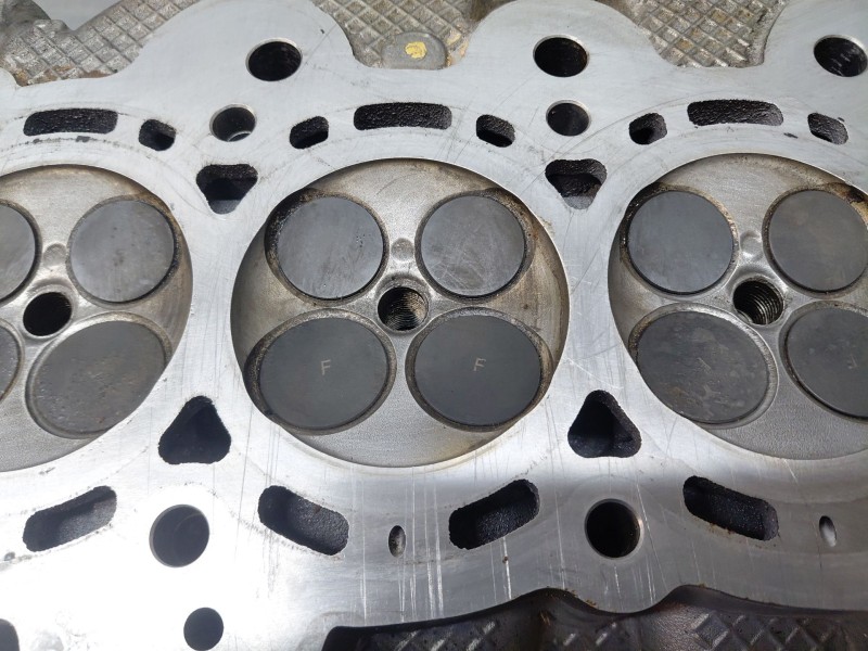 Recambio de culata para kia stonic (ybcuv) drive referencia OEM IAM   