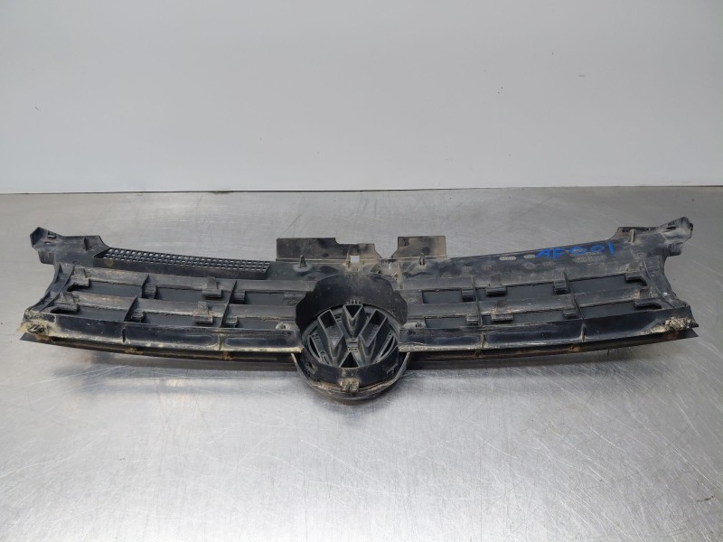 Recambio de rejilla delantera para volkswagen golf iv (1j1) 1.9 tdi referencia OEM IAM   
