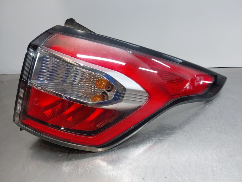 Recambio de piloto trasero derecho para ford kuga (cbs) titanium referencia OEM IAM   