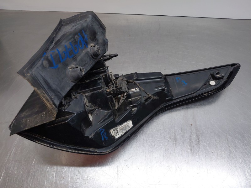 Recambio de piloto trasero izquierdo para ford kuga (cbs) titanium referencia OEM IAM   
