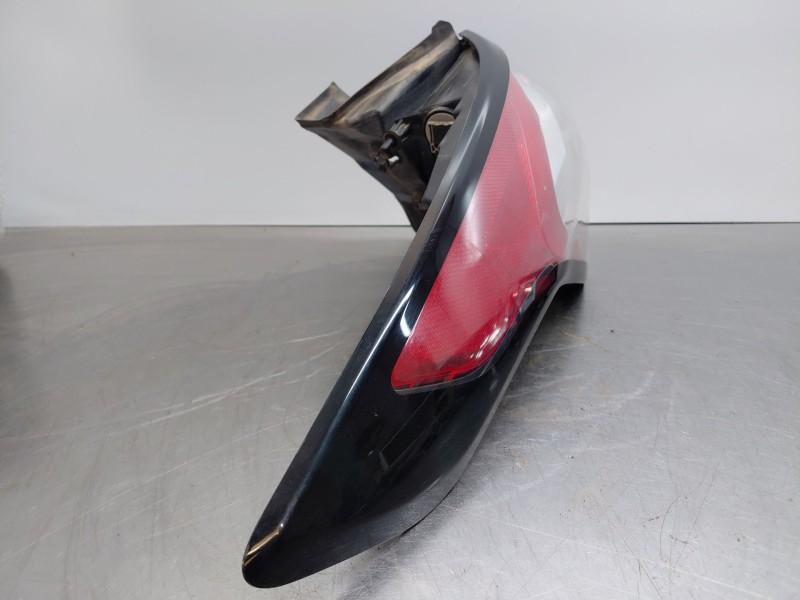 Recambio de piloto trasero izquierdo para ford kuga (cbs) titanium referencia OEM IAM   