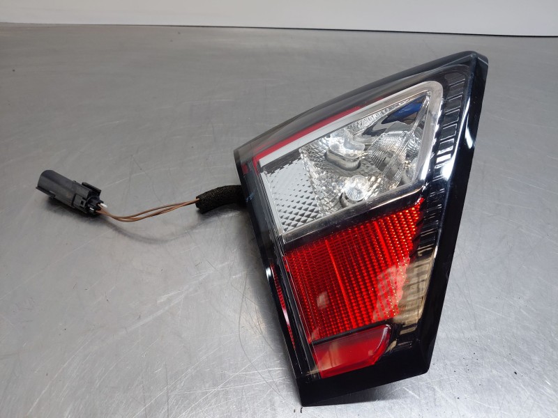 Recambio de piloto trasero izquierdo interior para ford kuga (cbs) titanium referencia OEM IAM   