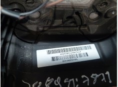 Recambio de volante para ford kuga (cbs) titanium referencia OEM IAM    2