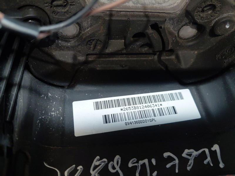 Recambio de volante para ford kuga (cbs) titanium referencia OEM IAM   