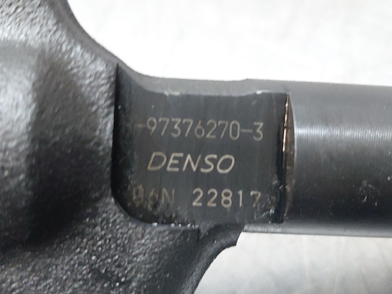 Recambio de inyector para opel astra j (p10) 1.7 cdti (68) referencia OEM IAM   