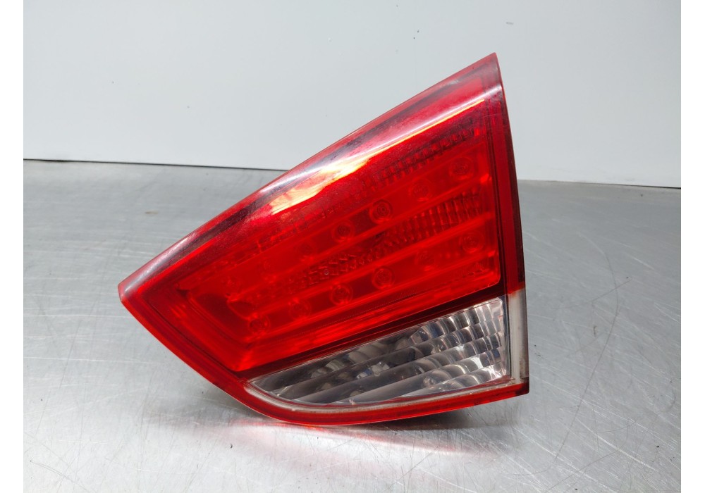 Recambio de piloto trasero derecho interior para hyundai ix35 (lm, el, elh) 2.0 crdi referencia OEM IAM   