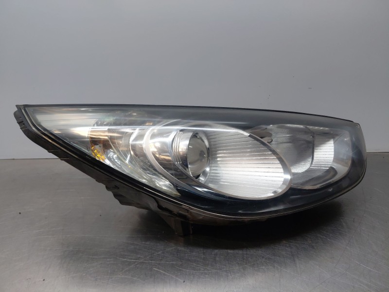 Recambio de faro derecho para hyundai ix35 (lm, el, elh) 2.0 crdi referencia OEM IAM   