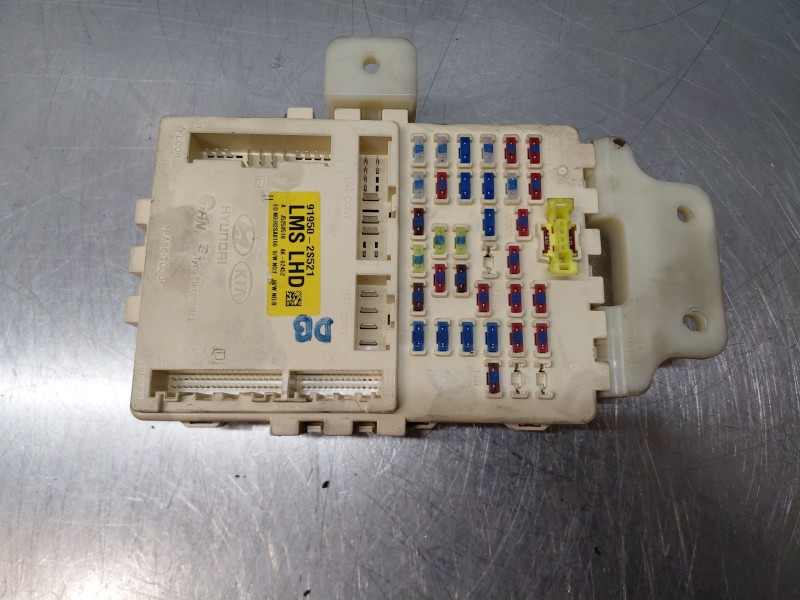 Recambio de modulo confort para hyundai ix35 (lm, el, elh) 2.0 crdi referencia OEM IAM   