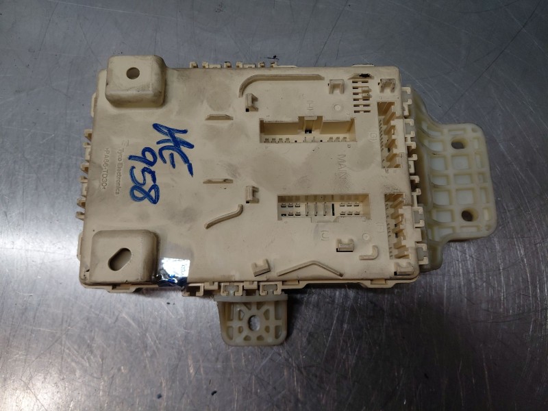 Recambio de modulo confort para hyundai ix35 (lm, el, elh) 2.0 crdi referencia OEM IAM   