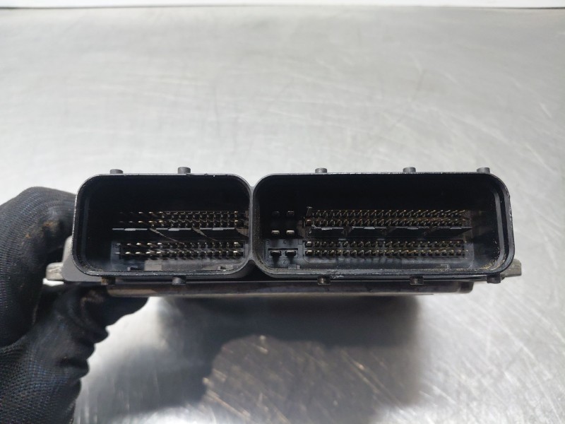 Recambio de centralita motor uce para hyundai ix35 (lm, el, elh) 2.0 crdi referencia OEM IAM   