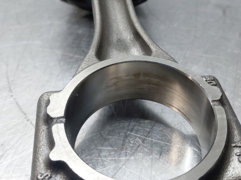 Recambio de biela para skoda octavia iii combi (5e5, 5e6) 1.6 tdi referencia OEM IAM   