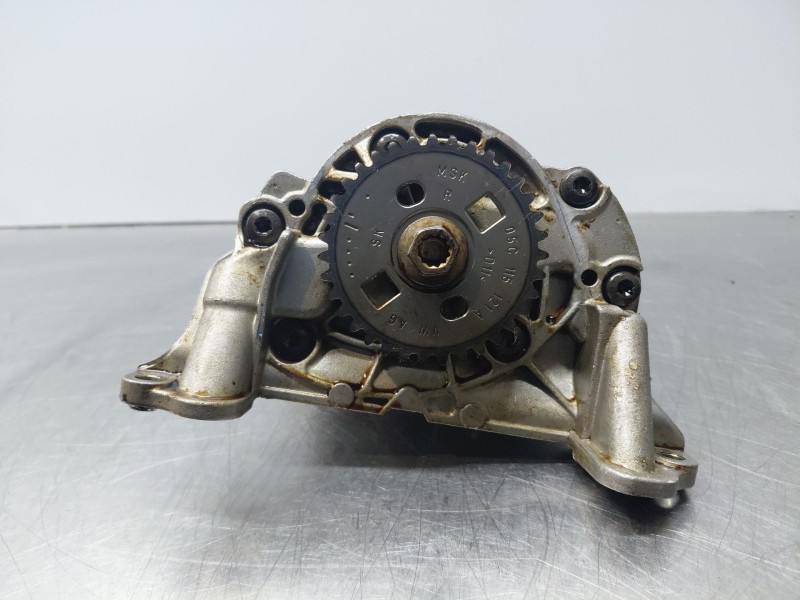 Recambio de bomba aceite para seat arona style referencia OEM IAM 05C145208A  
