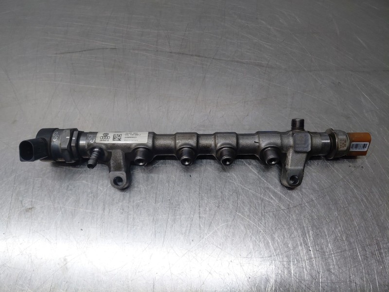 Recambio de rampa inyectora para audi q3 (8ub, 8ug) 2.0 tdi referencia OEM IAM 03L130089J 057130764AB 