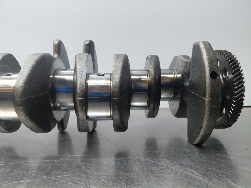 Recambio de cigueñal para audi q3 (8ub, 8ug) 2.0 tdi referencia OEM IAM 03L105021C  