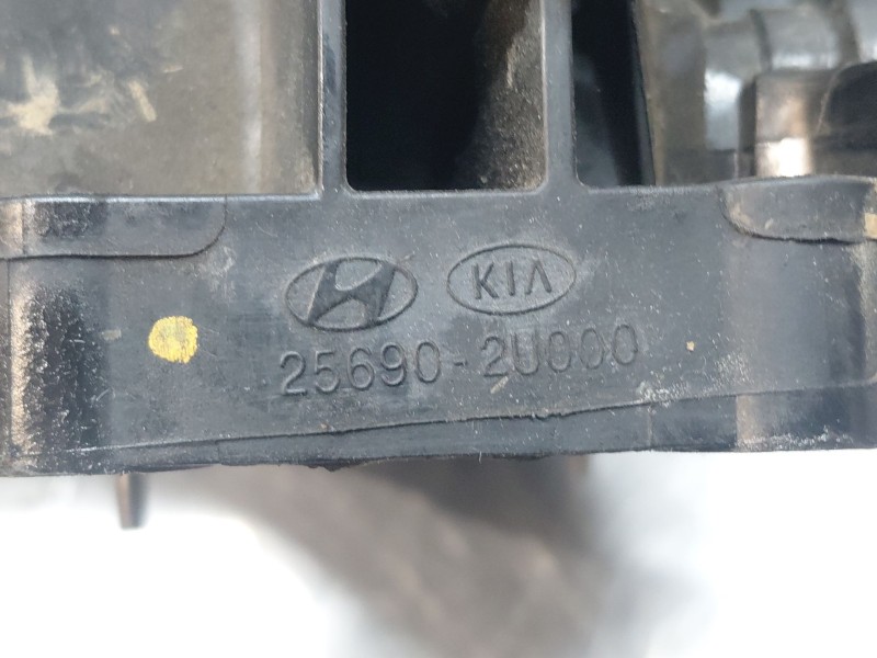 Recambio de termostato para kia ceed sportswagon hybrid referencia OEM IAM 256902U000  