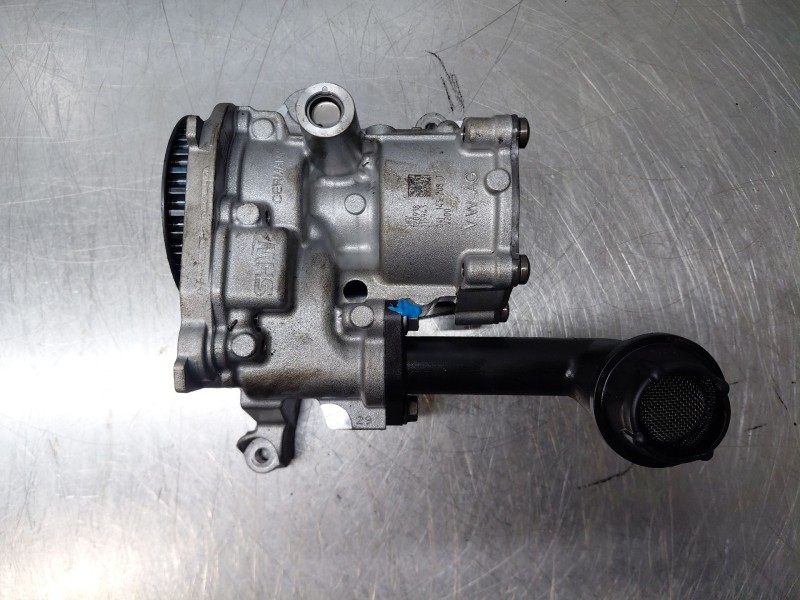 Recambio de bomba aceite para skoda octavia iii combi (5e5, 5e6) 1.6 tdi referencia OEM IAM   