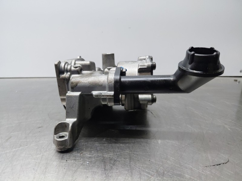Recambio de bomba aceite para skoda octavia iii combi (5e5, 5e6) 1.6 tdi referencia OEM IAM   