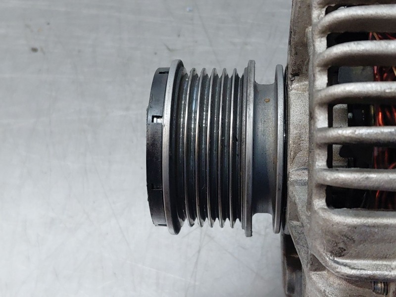 Recambio de alternador para volkswagen golf iv (1j1) 1.9 tdi referencia OEM IAM   