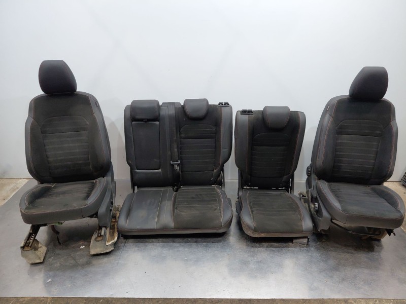 Recambio de juego asientos completo para ford kuga (cbs) titanium referencia OEM IAM   