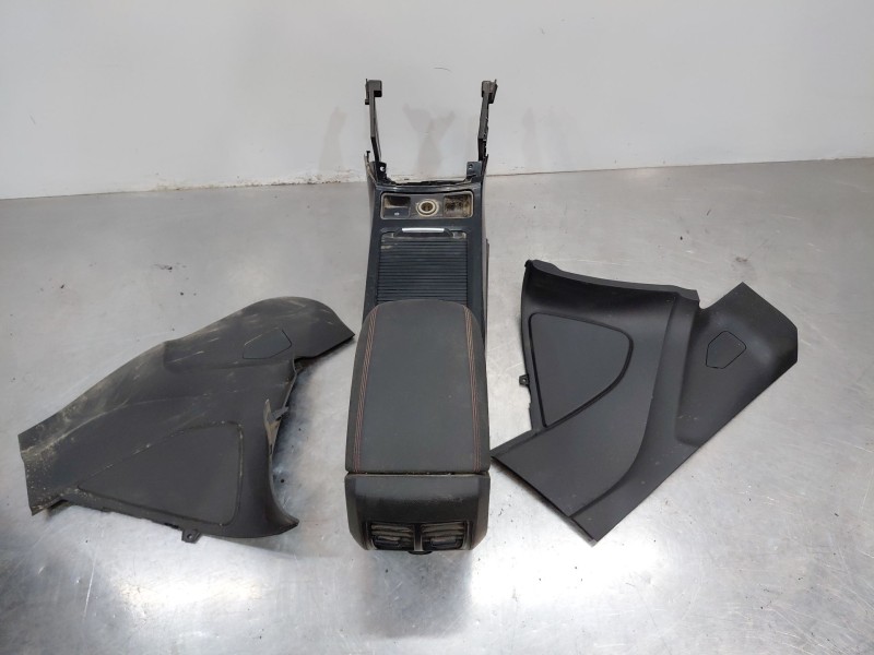 Recambio de juego asientos completo para ford kuga (cbs) titanium referencia OEM IAM   