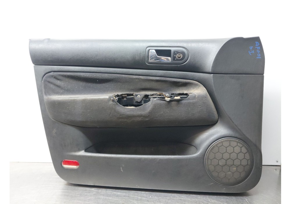 Recambio de guarnecido tapizado puerta delantera izquierda para volkswagen golf iv (1j1) 1.9 tdi referencia OEM IAM   