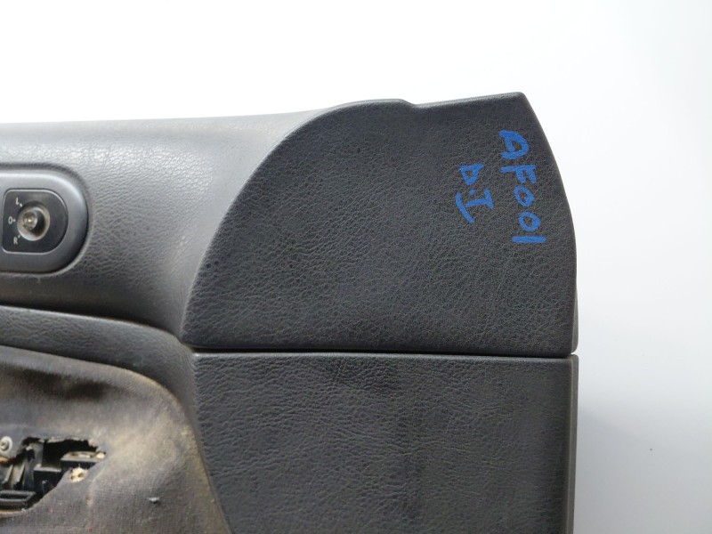 Recambio de guarnecido tapizado puerta delantera izquierda para volkswagen golf iv (1j1) 1.9 tdi referencia OEM IAM   