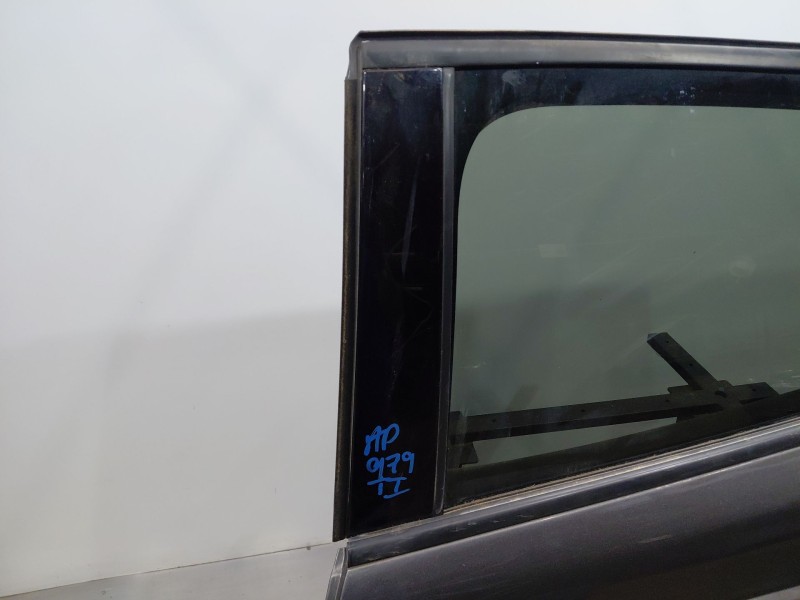 Recambio de puerta trasera izquierda para ford kuga (cbs) titanium referencia OEM IAM   