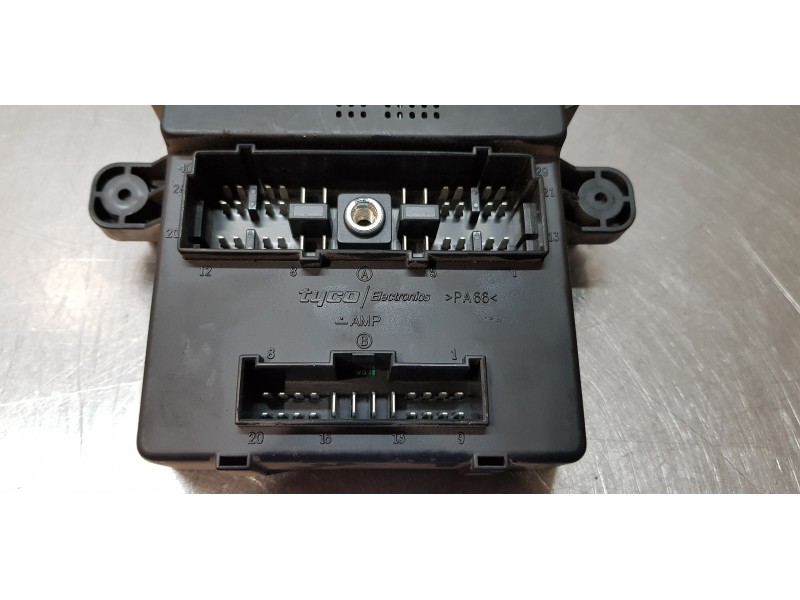 Recambio de modulo electronico para ssangyong rodius xdi referencia OEM IAM 8232021031   Recambio de modulo electronico para ssangyong rodius xdi referencia OEM IAM 8232021031