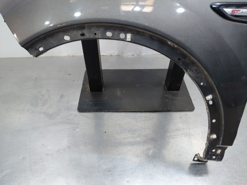 Recambio de aleta delantera izquierda para ford kuga (cbs) ecoboost referencia OEM IAM   
