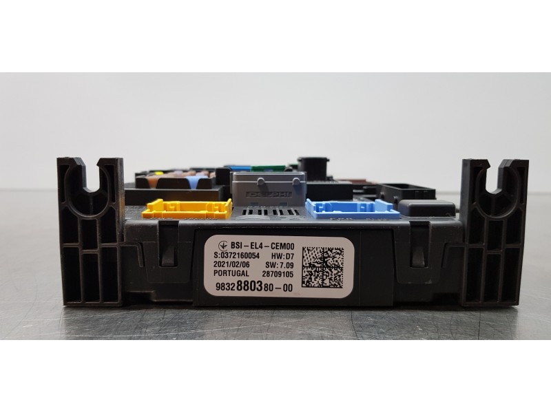 Recambio de caja reles / fusibles para citroen c4 grand picasso feel referencia OEM IAM 9832880380   Recambio de caja reles / fusibles para citroen c4 grand picasso feel referencia OEM IAM 9832880380