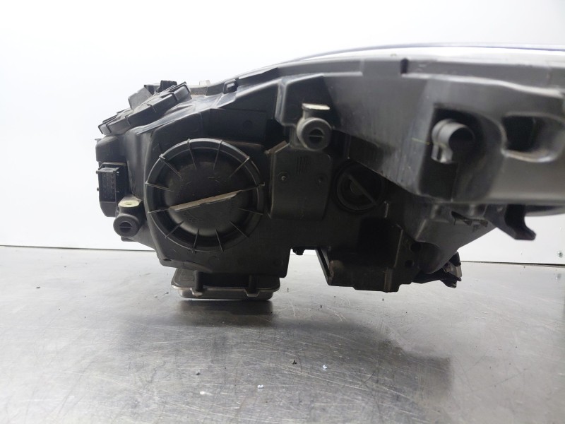 Recambio de faro derecho para opel insignia a (g09) 2.0 cdti (68) referencia OEM IAM   