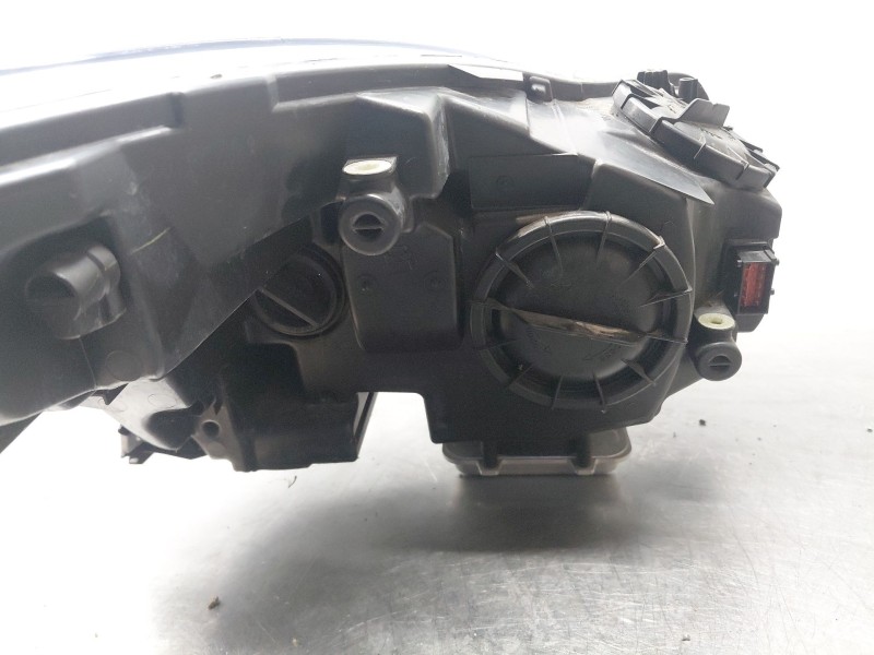 Recambio de faro izquierdo para opel insignia a (g09) 2.0 cdti (68) referencia OEM IAM   