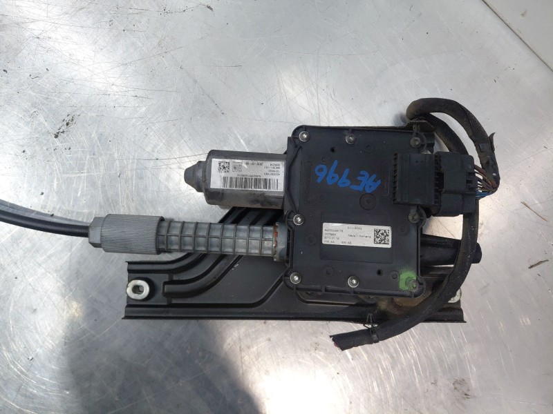 Recambio de freno de mano electrico para opel insignia a (g09) 2.0 cdti (68) referencia OEM IAM   