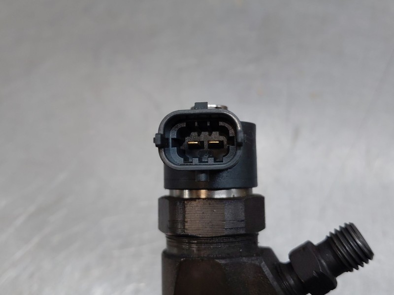Recambio de inyector para jeep compass ii multiair referencia OEM IAM   