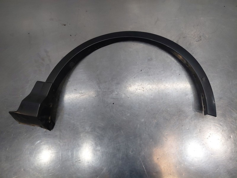 Recambio de aletin delantero derecho para ford kuga (cbs) titanium referencia OEM IAM   