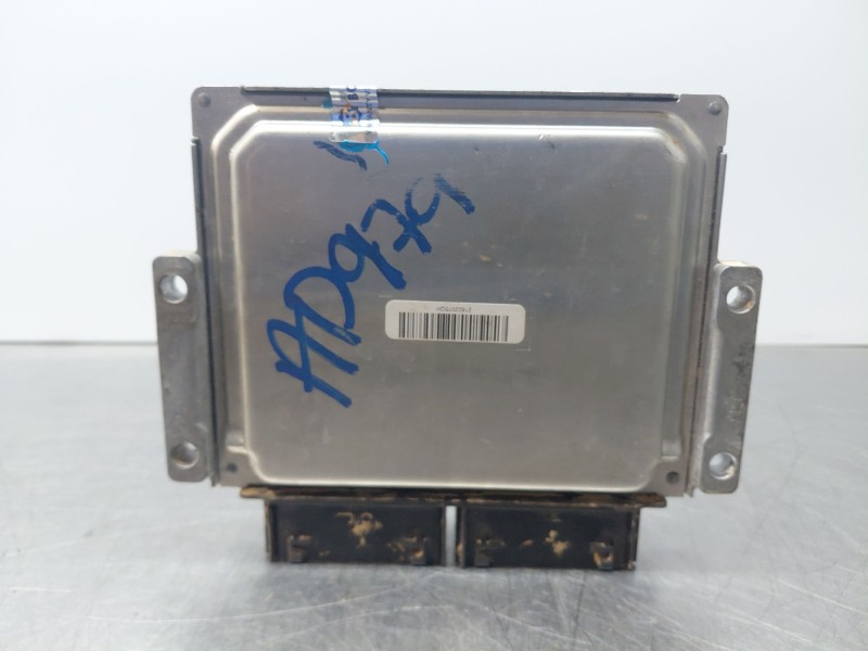 Recambio de centralita motor uce para ford kuga (cbs) titanium referencia OEM IAM   