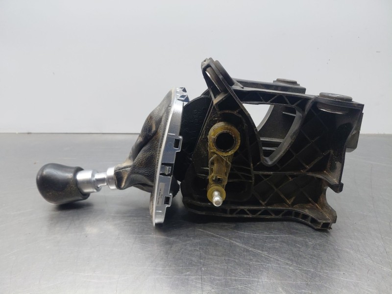 Recambio de palanca cambio para ford kuga (cbs) titanium referencia OEM IAM   