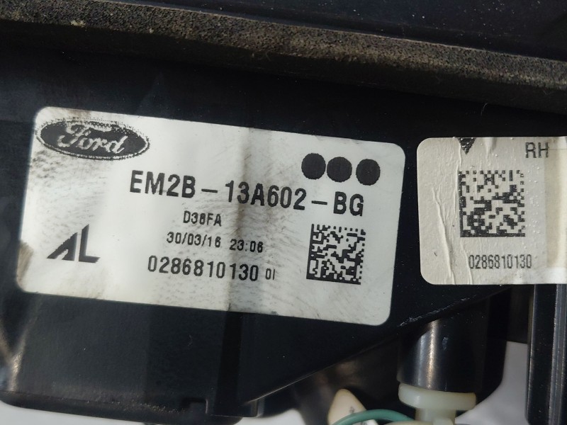 Recambio de piloto trasero derecho interior para ford s-max trend referencia OEM IAM   