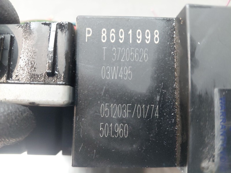 Recambio de caja reles / fusibles para volvo xc90 i (275) d5 awd referencia OEM IAM   