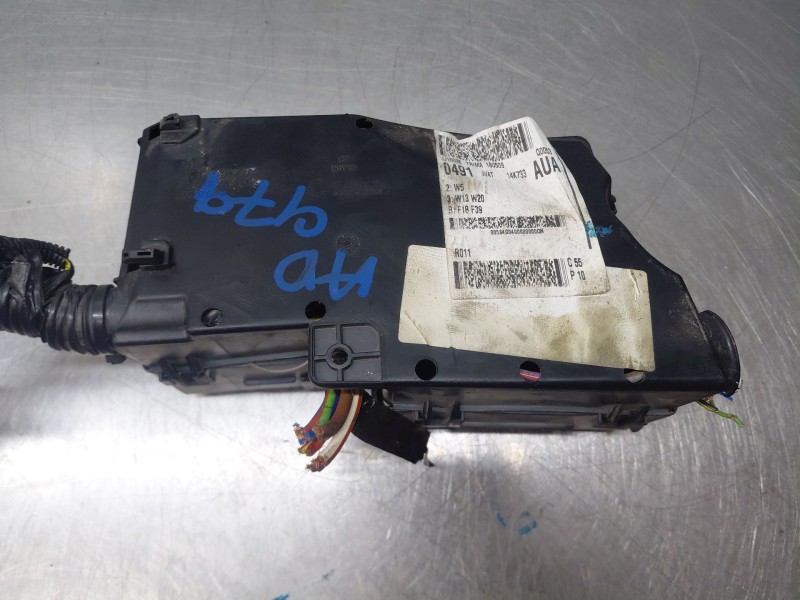 Recambio de caja reles / fusibles para ford kuga (cbs) titanium referencia OEM IAM   
