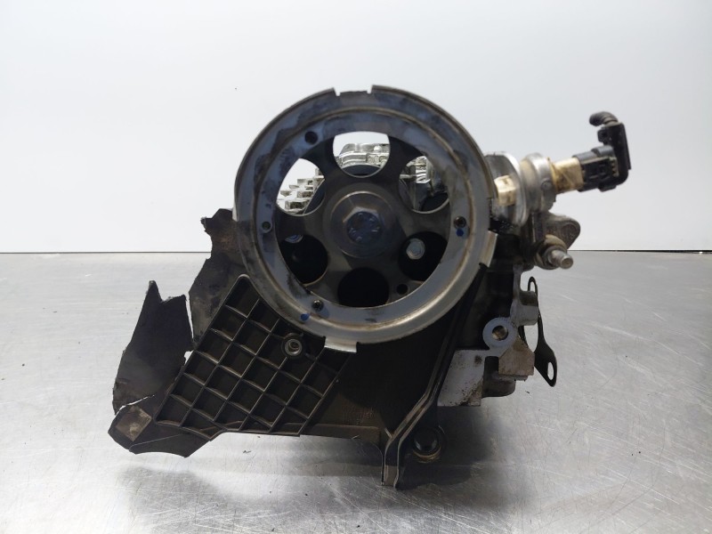 Recambio de culata para opel astra j (p10) 1.7 cdti (68) referencia OEM IAM   
