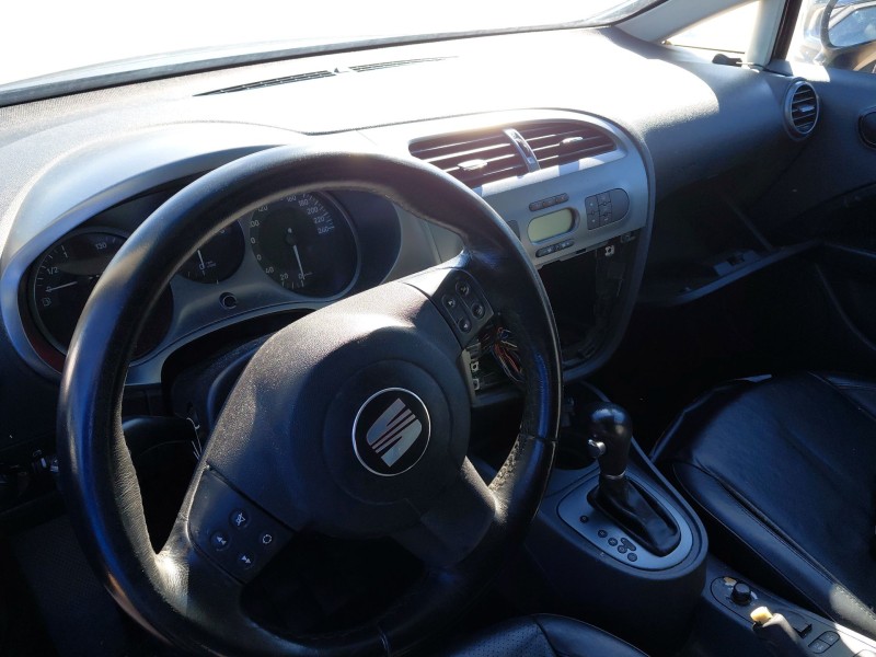 seat leon (1p1) del año 2005